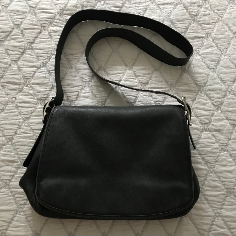 Vintage Coach crossbody saddle bag